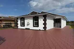 19415 NW 33rd Ct, Miami Gardens, FL 33056 - Photo 4