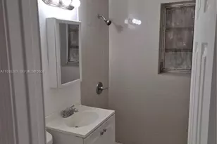 9201 SW 43rd Terrace, Miami, FL 33165 - Photo 10