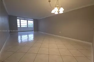 2840 Somerset Dr, Lauderdale Lakes, FL 33311 - Photo 2