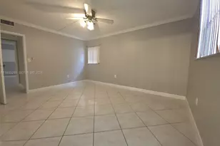 2840 Somerset Dr, Lauderdale Lakes, FL 33311 - Photo 6