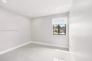 12237 SW 193rd St, Miami, FL 33177 - Photo 16