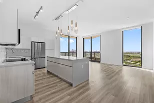 101 Diplomat Pkwy, Hallandale Beach, FL 33009 - Photo 2