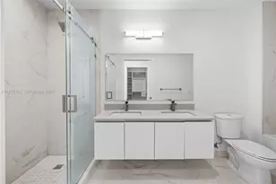 101 Diplomat Pkwy, Hallandale Beach, FL 33009 - Photo 26