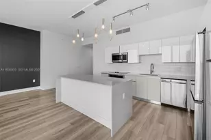 101 Diplomat Pkwy, Hallandale Beach, FL 33009 - Photo 4