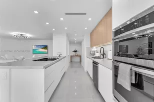 19707 Turnberry Way, Aventura, FL 33180 - Photo 2