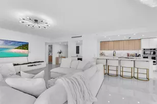 19707 Turnberry Way, Aventura, FL 33180 - Photo 10