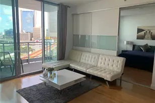 90 SW 3rd St, Miami, FL 33130 - Photo 2