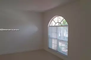 3013 Woodlands Dr, Margate, FL 33063 - Photo 12