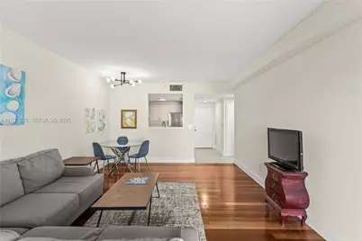 50 Menores Ave #522, Coral Gables, FL 33134 - Photo 2