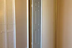 2025 NE 164th St, North Miami Beach, FL 33162 - Photo 8