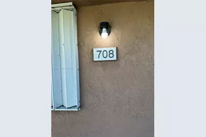 708 SE 3rd Ave Ext #201, Hallandale Beach, FL 33009 - Photo 2