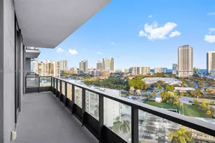 101 Diplomat Pkwy, Hallandale Beach, FL 33009 - Photo 8