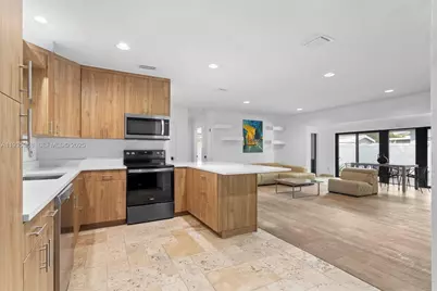 715 NE 25th Ave, Pompano Beach, FL 33062 - Photo 6