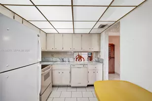 2800 NW 47th Terrace, Lauderdale Lakes, FL 33313 - Photo 10