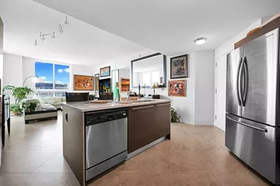 1900 N Bayshore Dr #5103, Miami, FL 33132 - Photo 16