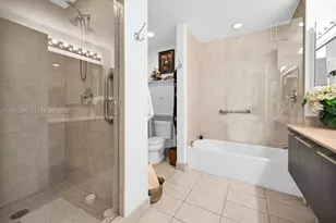 1900 N Bayshore Dr, Miami, FL 33132 - Photo 26