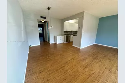 1058 E Harwood  E #1058, Deerfield Beach, FL 33442 - Photo 6