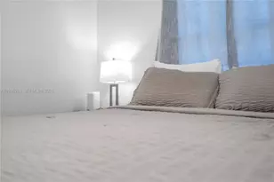 2970 NW 15th St, Miami, FL 33125 - Photo 14