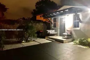 210 NE 110th, Miami, FL 33161 - Photo 14