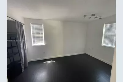 210 NE 110th #210, Miami, FL 33161 - Photo 4