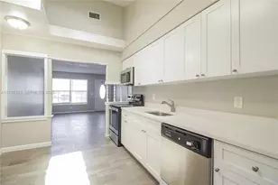 721 N E St, Lake Worth, FL 33460 - Photo 4