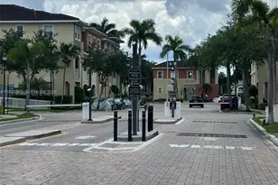 10800 NW 88th Terrace, Doral, FL 33178 - Photo 2