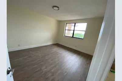 8120 Geneva Ct #554, Doral, FL 33166 - Photo 16