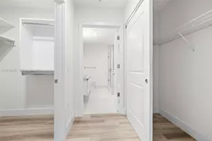 101 Diplomat Pkwy, Hallandale Beach, FL 33009 - Photo 16