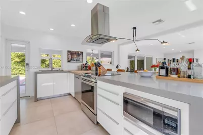 7465 SW 135th St, Pinecrest, FL 33156 - Photo 14