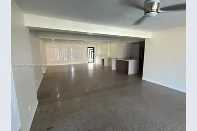 860 W Dayton Cir, Fort Lauderdale, FL 33312 - Photo 4