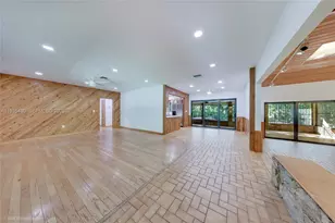 6290 SW 86th St, Miami, FL 33143 - Photo 8