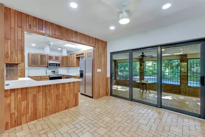 6290 SW 86th St, Miami, FL 33143 - Photo 12