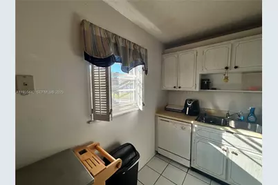 1225 NW 21st St #14-1410, Stuart, FL 34994 - Photo 6