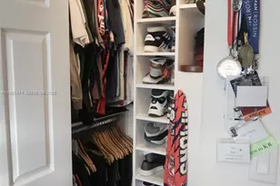 10589 W 32nd Ln, Hialeah Gardens, FL 33018 - Photo 32