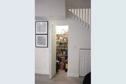 10589 W 32nd Ln, Hialeah Gardens, FL 33018 - Photo 10