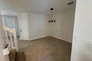 1027 NE 207th St, Miami, FL 33179 - Photo 22