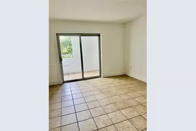 395 NE 21st St #303, Miami, FL 33137 - Photo 18