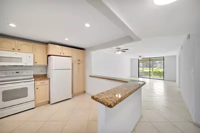 2450 Deer Creek Country Club Blvd #109-B, Deerfield Beach, FL 33442 - Photo 8