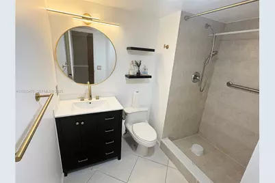 8826 W McNab Rd #202, Tamarac, FL 33321 - Photo 6