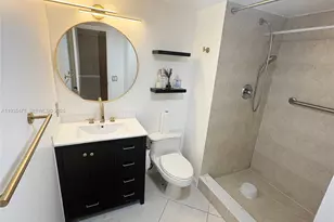 8826 W McNab Rd, Tamarac, FL 33321 - Photo 6