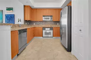 350 SE 2nd St, Fort Lauderdale, FL 33301 - Photo 6