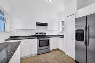 636 SW 7th Terrace, Florida City, FL 33034 - Photo 14