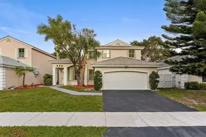 5532 NW 55th Ter, Coconut Creek, FL 33073 - Photo 2