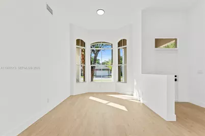 5532 NW 55th Ter, Coconut Creek, FL 33073 - Photo 8