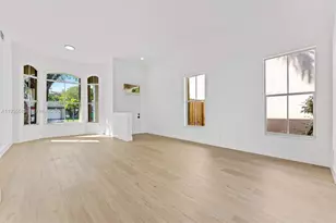 5532 NW 55th Terrace, Coconut Creek, FL 33073 - Photo 4