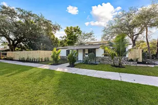 1101 SW 19th Ave, Fort Lauderdale, FL 33312 - Photo 2