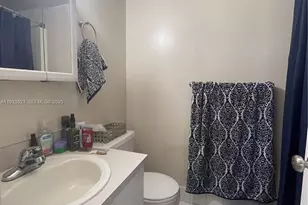 6900 SW 39th St, Davie, FL 33314 - Photo 12