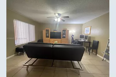 6900 SW 39th St #207J, Davie, FL 33314 - Photo 2