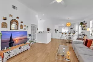 14817 Balgowan Rd, Miami Lakes, FL 33016 - Photo 16