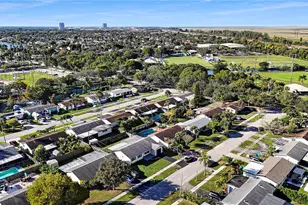 11440 NW 46th Pl, Sunrise, FL 33323 - Photo 30